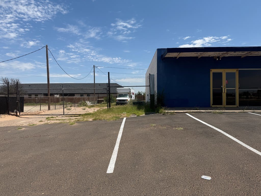248 E 52nd St – photo 2