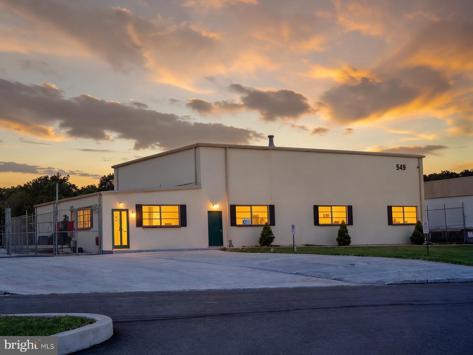 549 FOUNDRY RD – photo 1