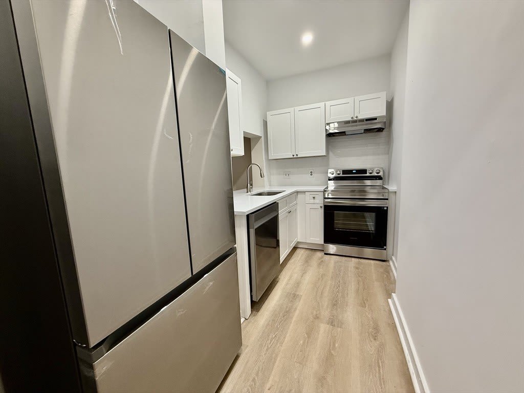 452 Park – photo 2