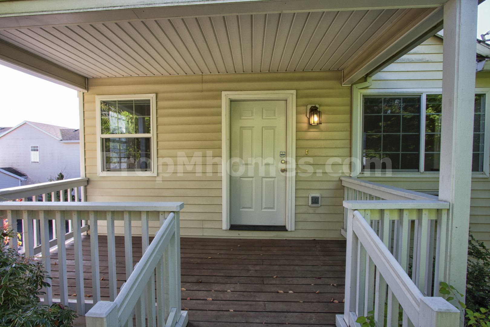 Spacious One Bedroom in Clackamas with Attached Garage! – photo 3