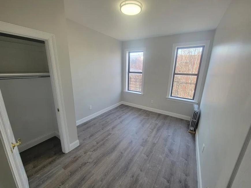 562 West 175Th Street – photo 1