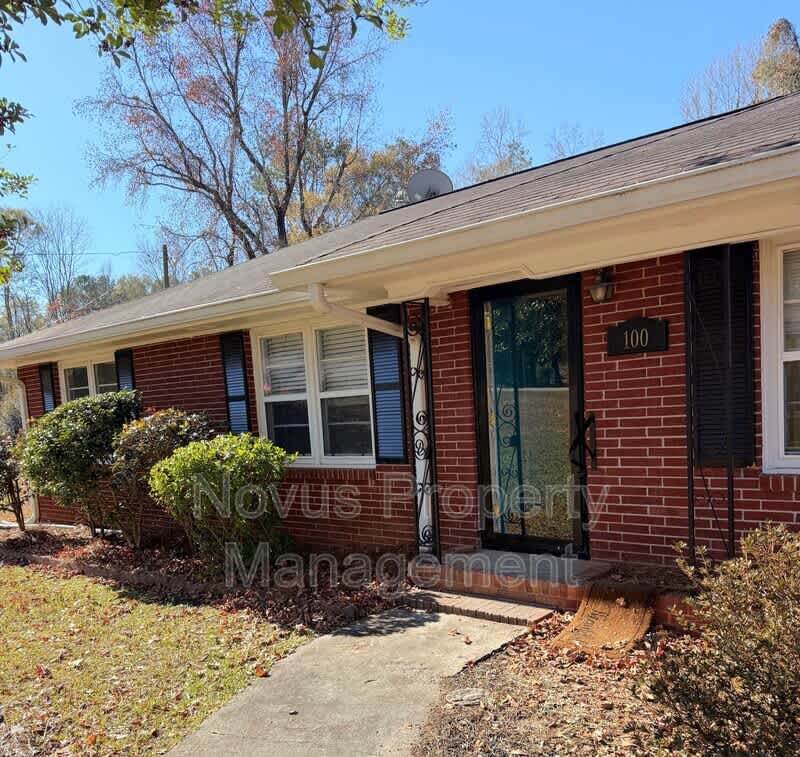 100 W Greenwood Drive – photo 2