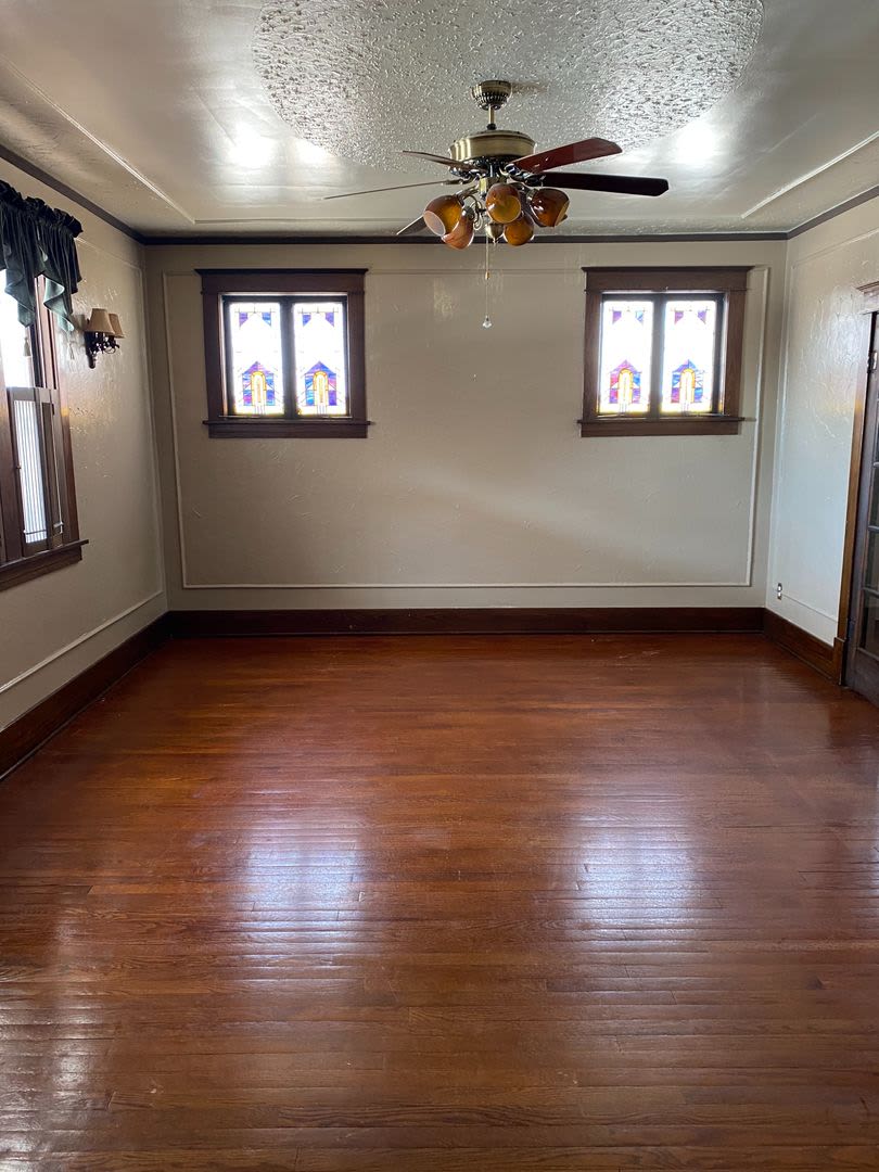Three Bedroom 1/2 Duplex in Alton – photo 4