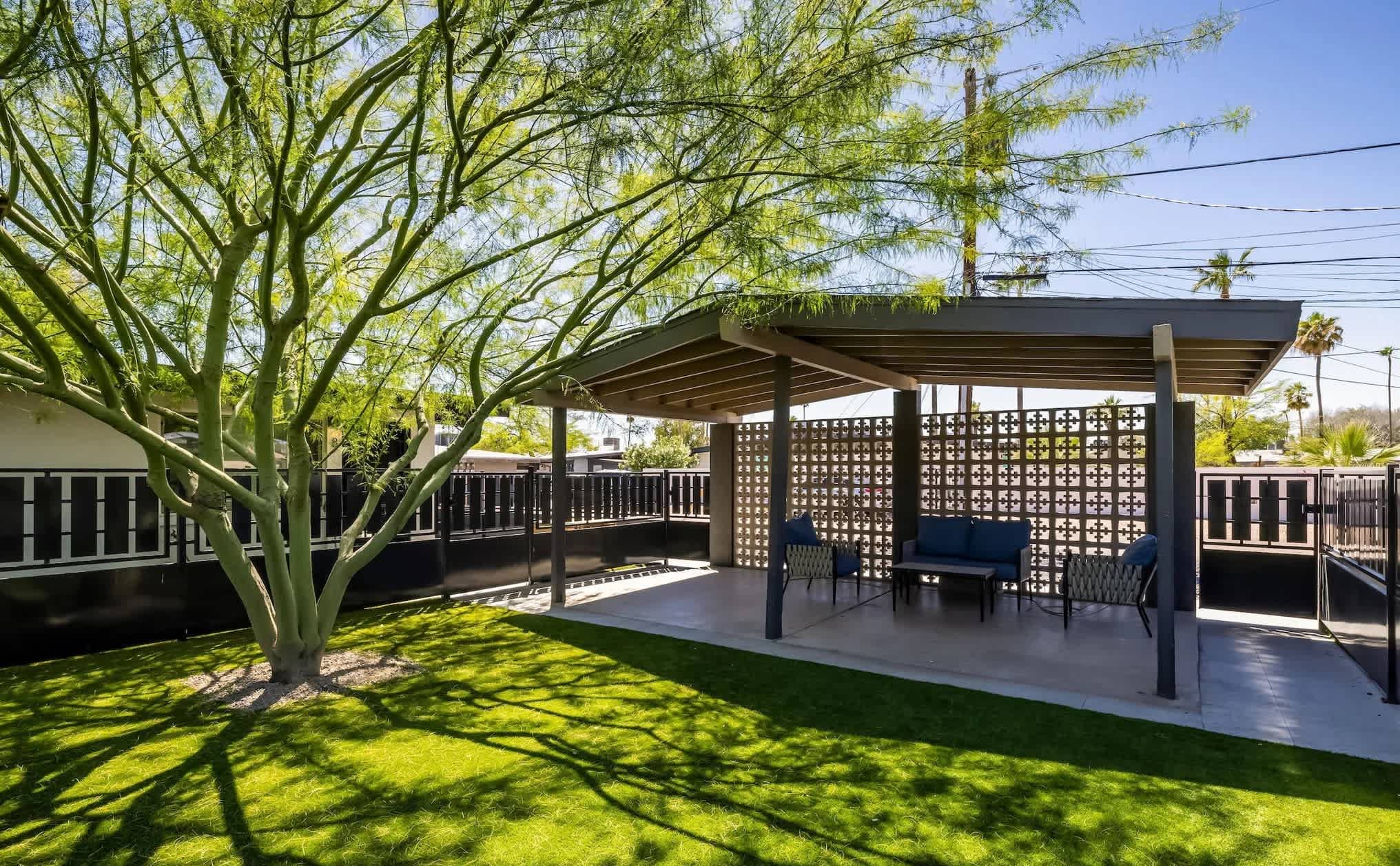6713 East Monterey Way – photo 2