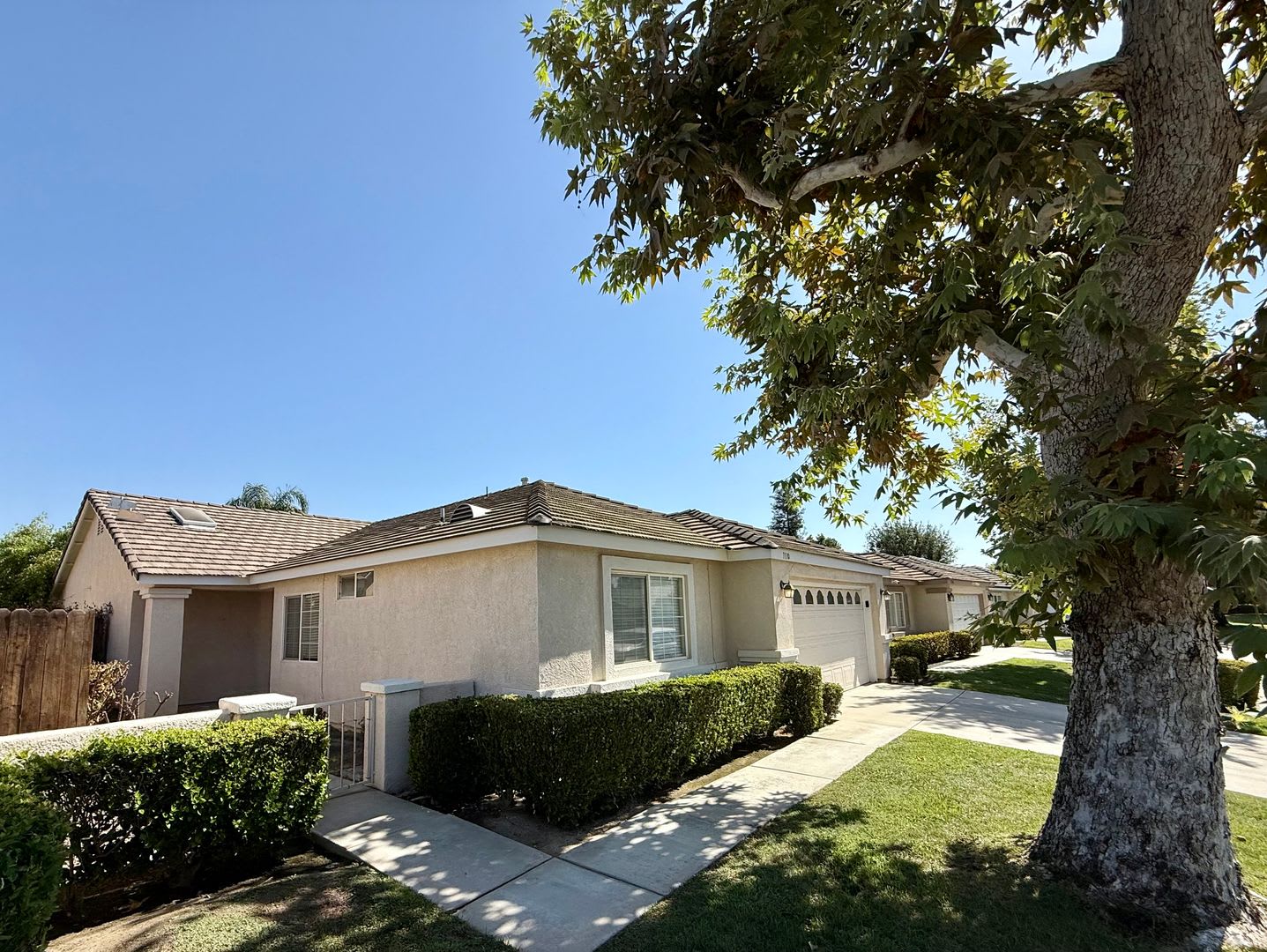 Beautiful Home in Silver Creek! – photo 2