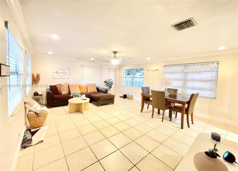 1010 North 31St Court – photo 5