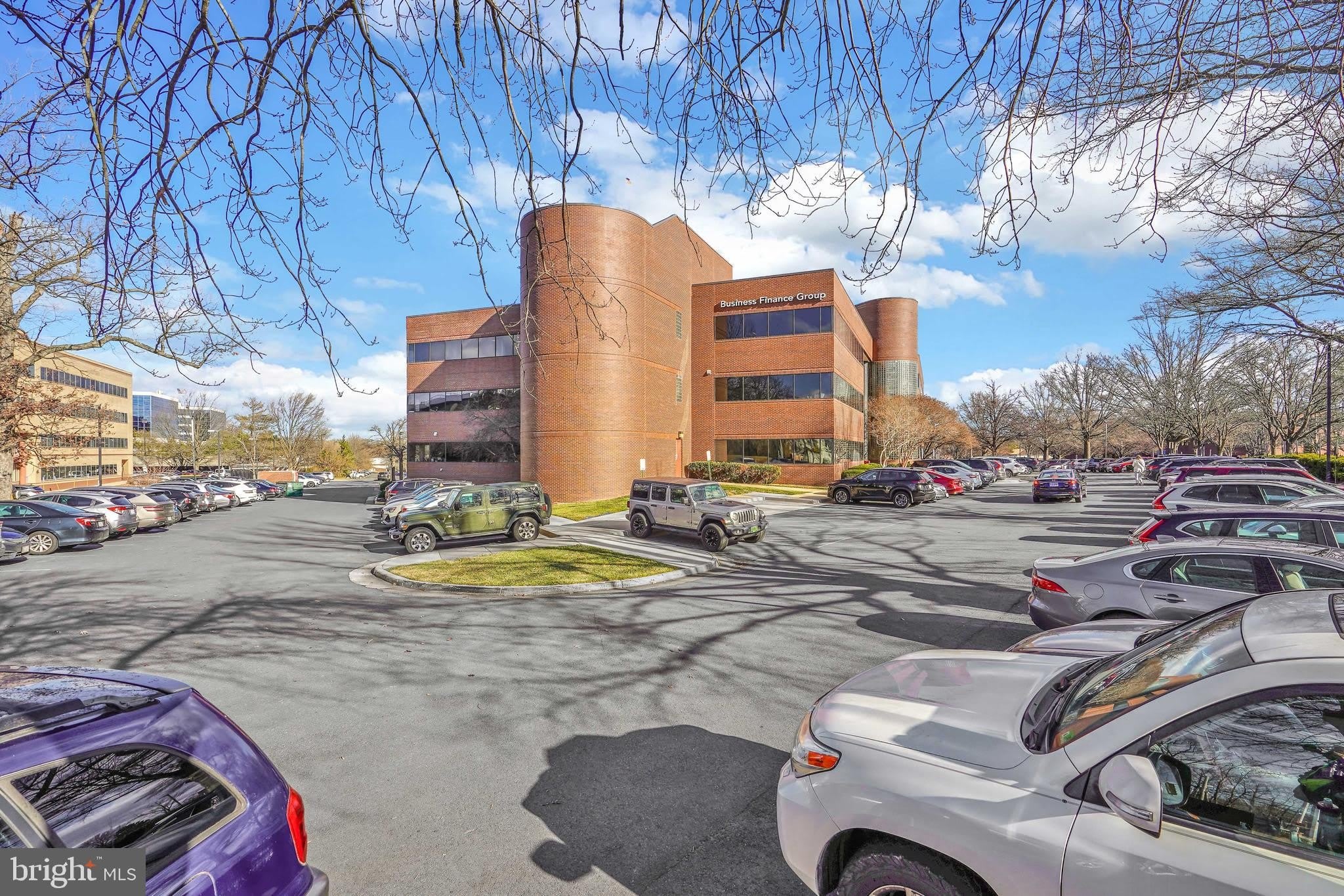 3930 PENDER Drive – photo 5