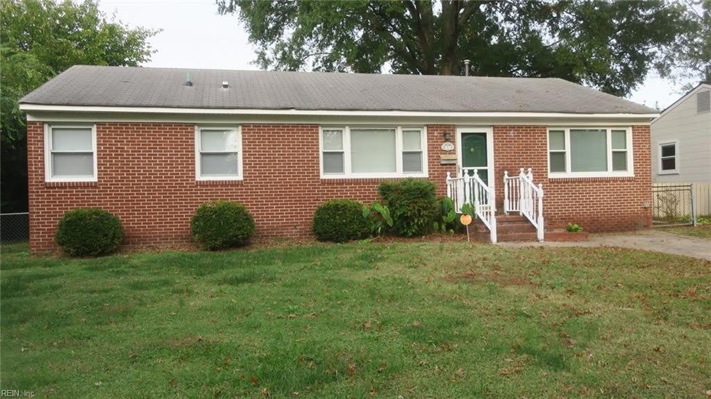 215 Clemwood Parkway – photo 2