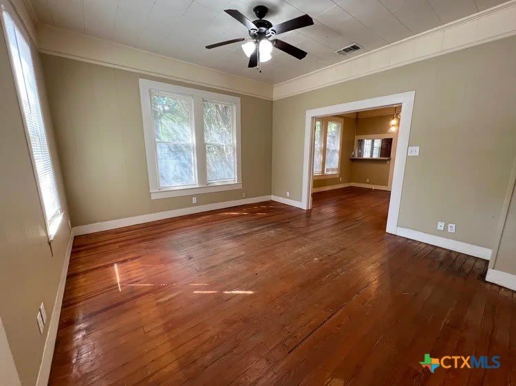416 Moore Street – photo 2