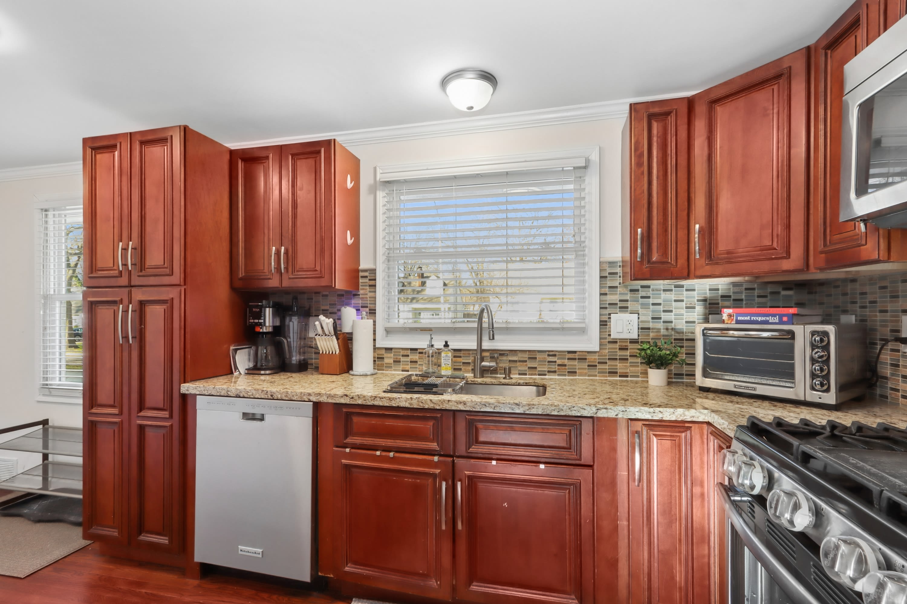 7329 Ash Street – photo 5
