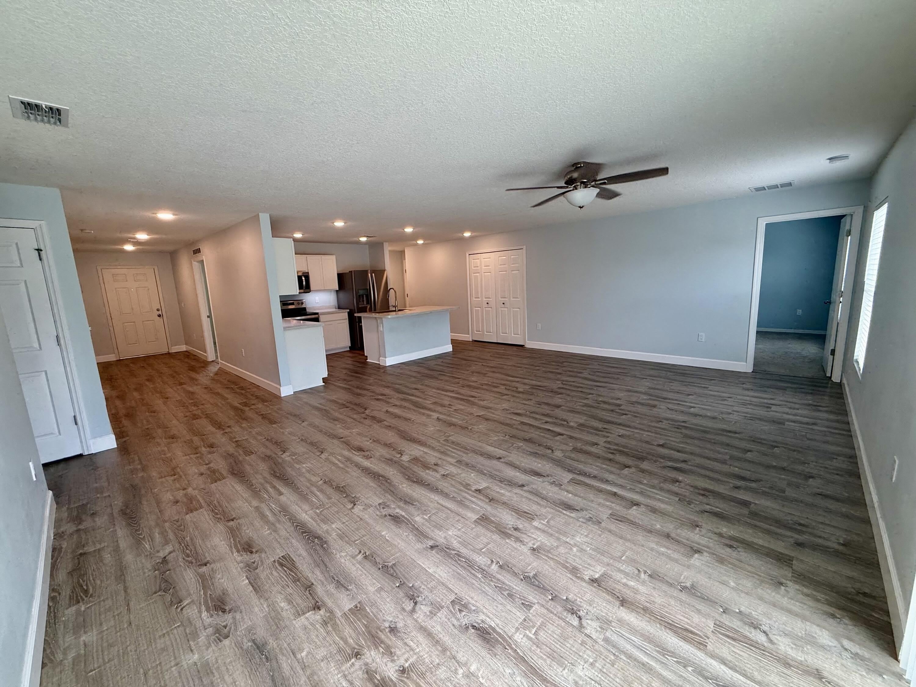 692 SW Hamberland Avenue – photo 5