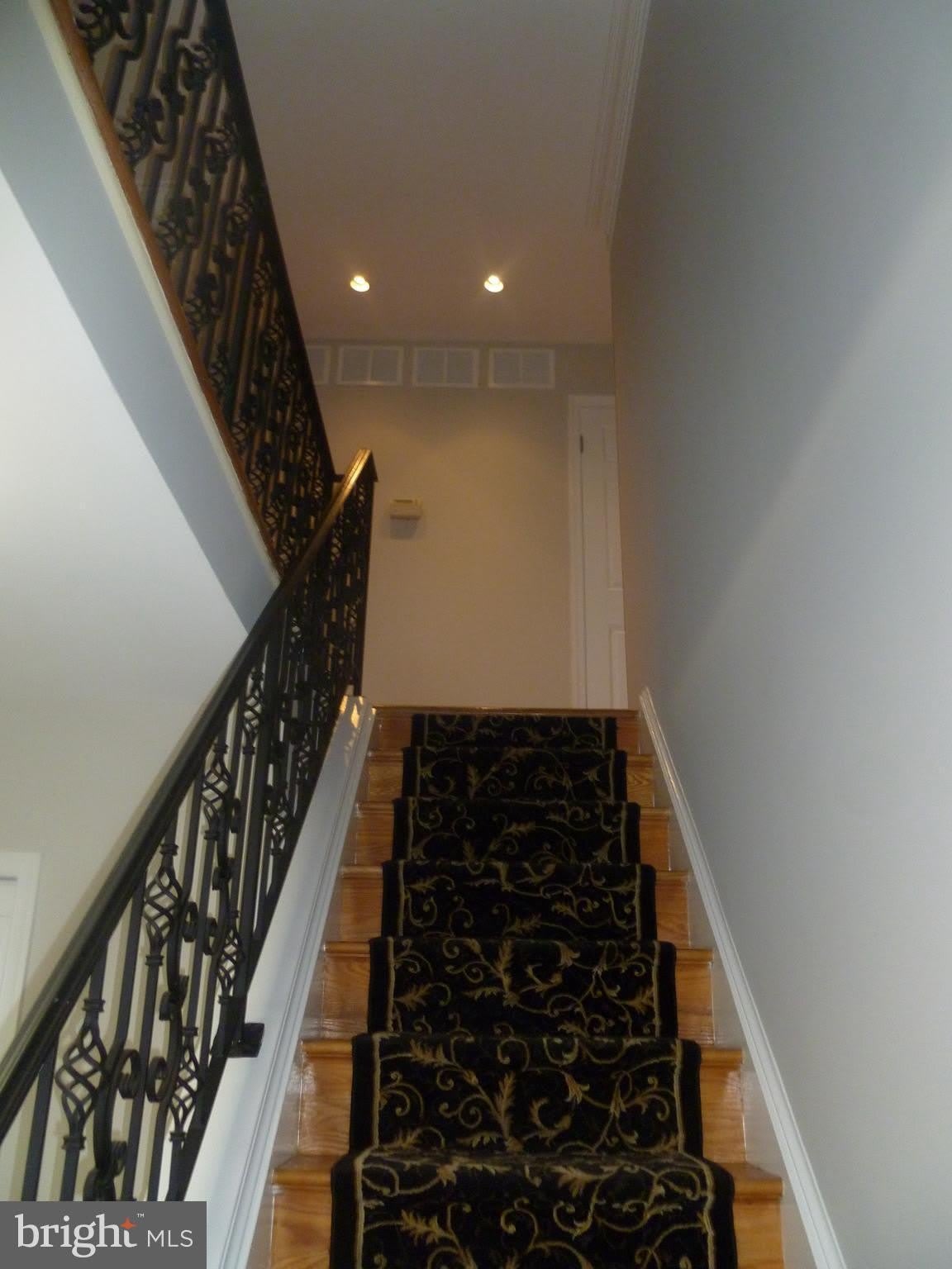 7115 WARBLER Lane – photo 4