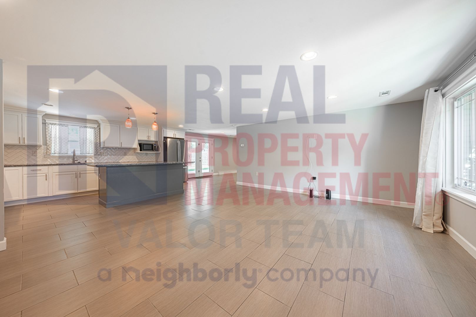 Exceptional Single-Story Living with Fenced Yard in Streetsboro – photo 3
