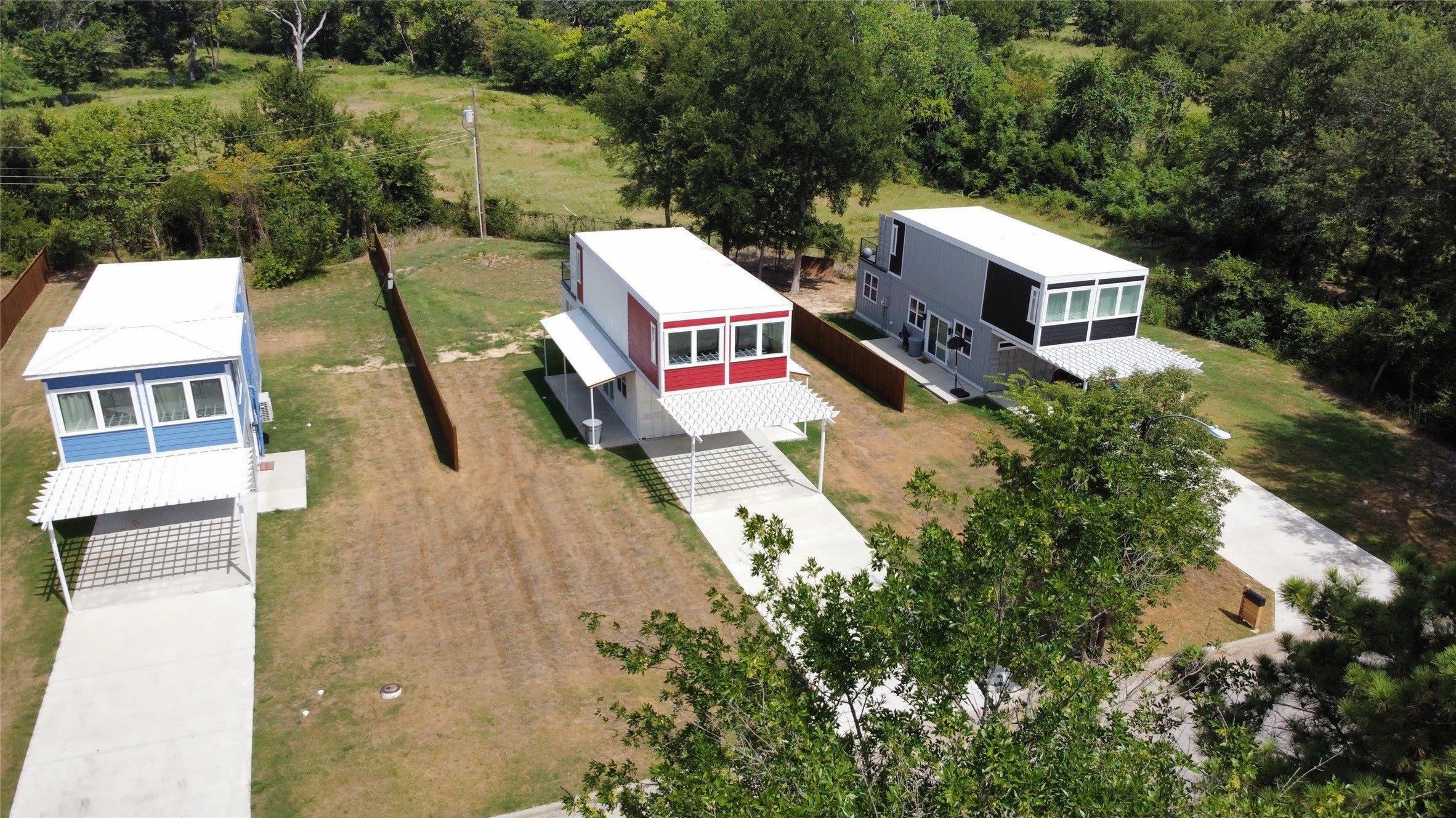 1228 Kennie Drive – photo 2