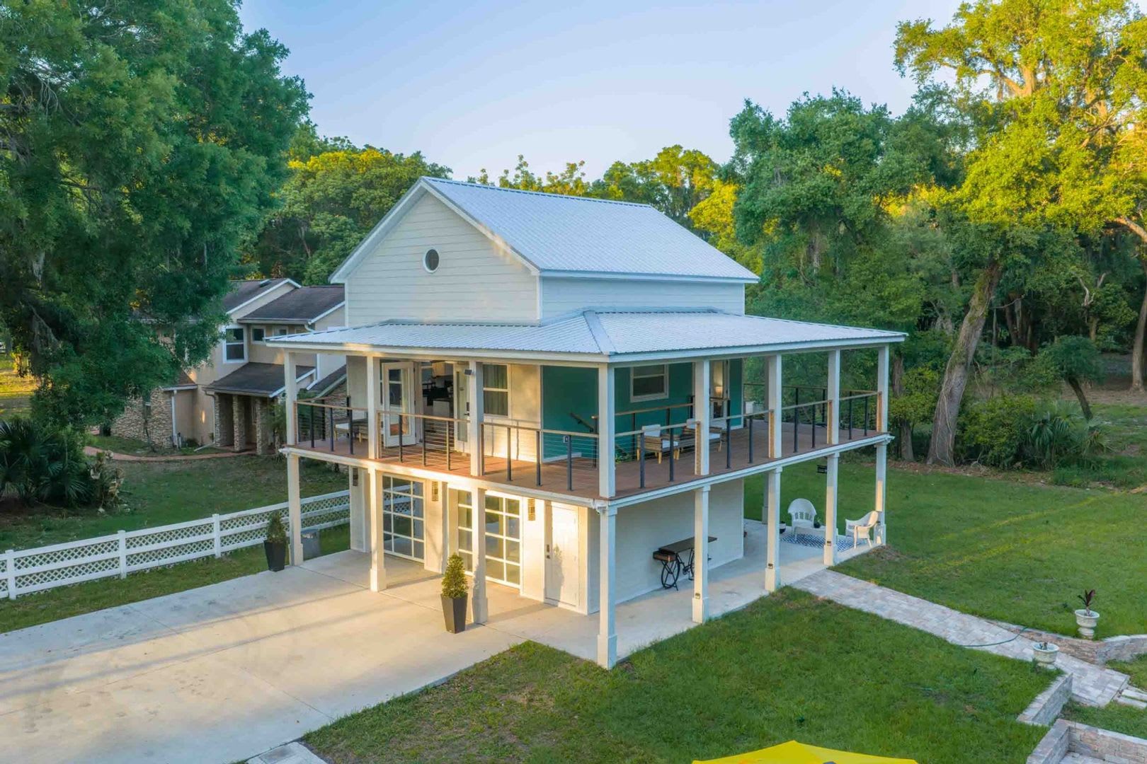 Luxury Carriage House Estate (Executive Elite) – photo 3