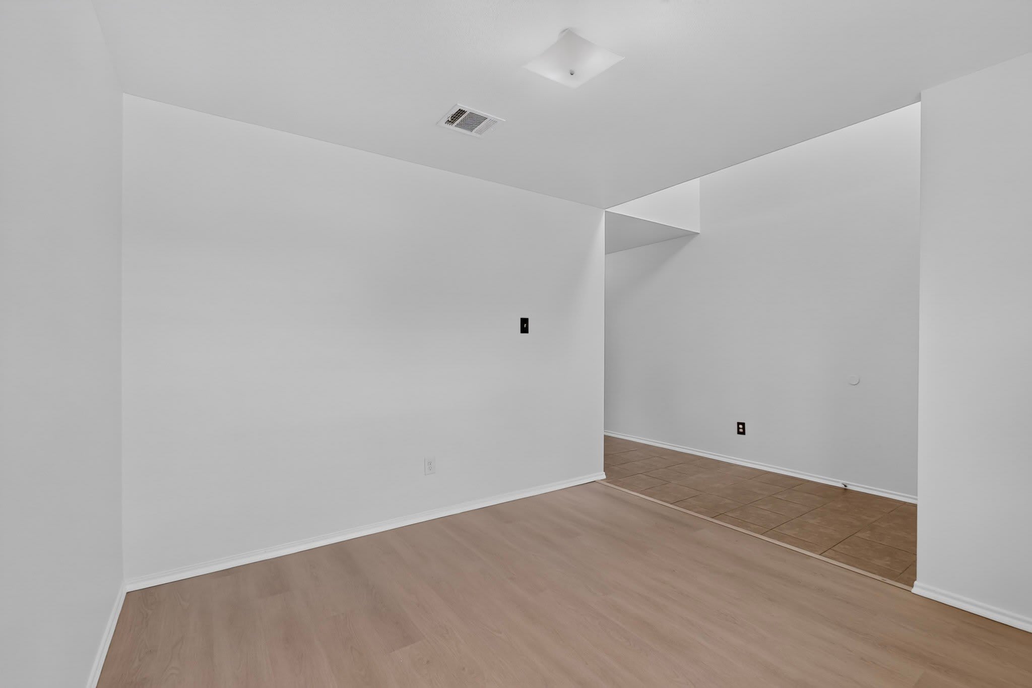 2123 Meadow View Drive – photo 5