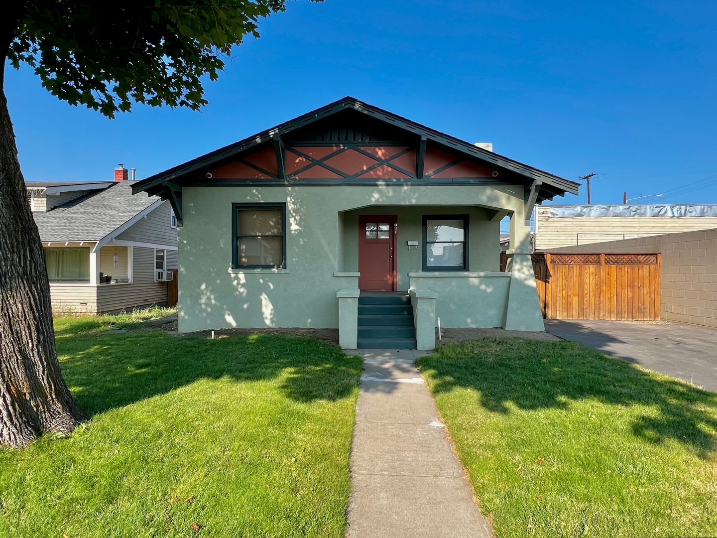 Non-Refundable & Security Deposit Total: $2025.00 – photo 2