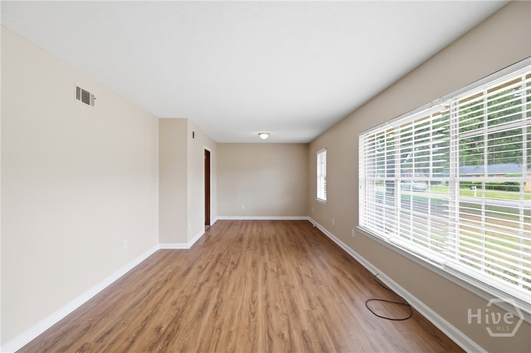 519 Gleason Avenue – photo 4