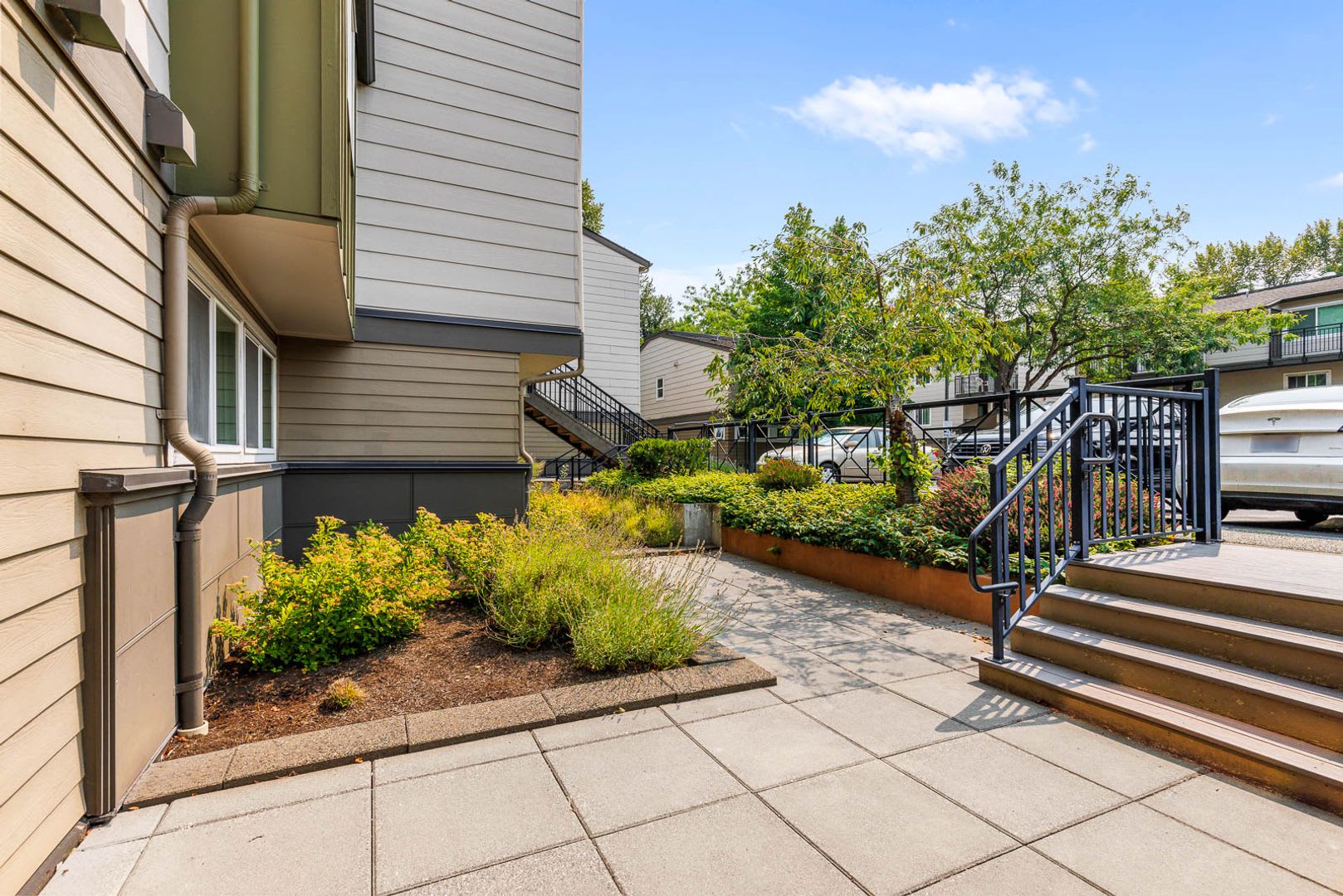 Bright Updated 2Br Townhome In The Heart Of Redmond Near Light Rail Marymoor Park – photo 2
