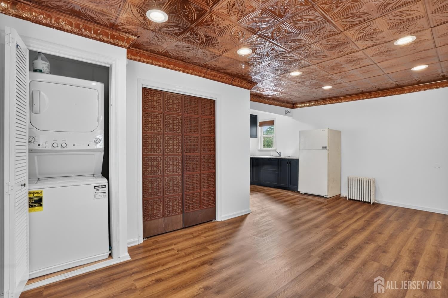 127 S Pine Avenue – photo 5