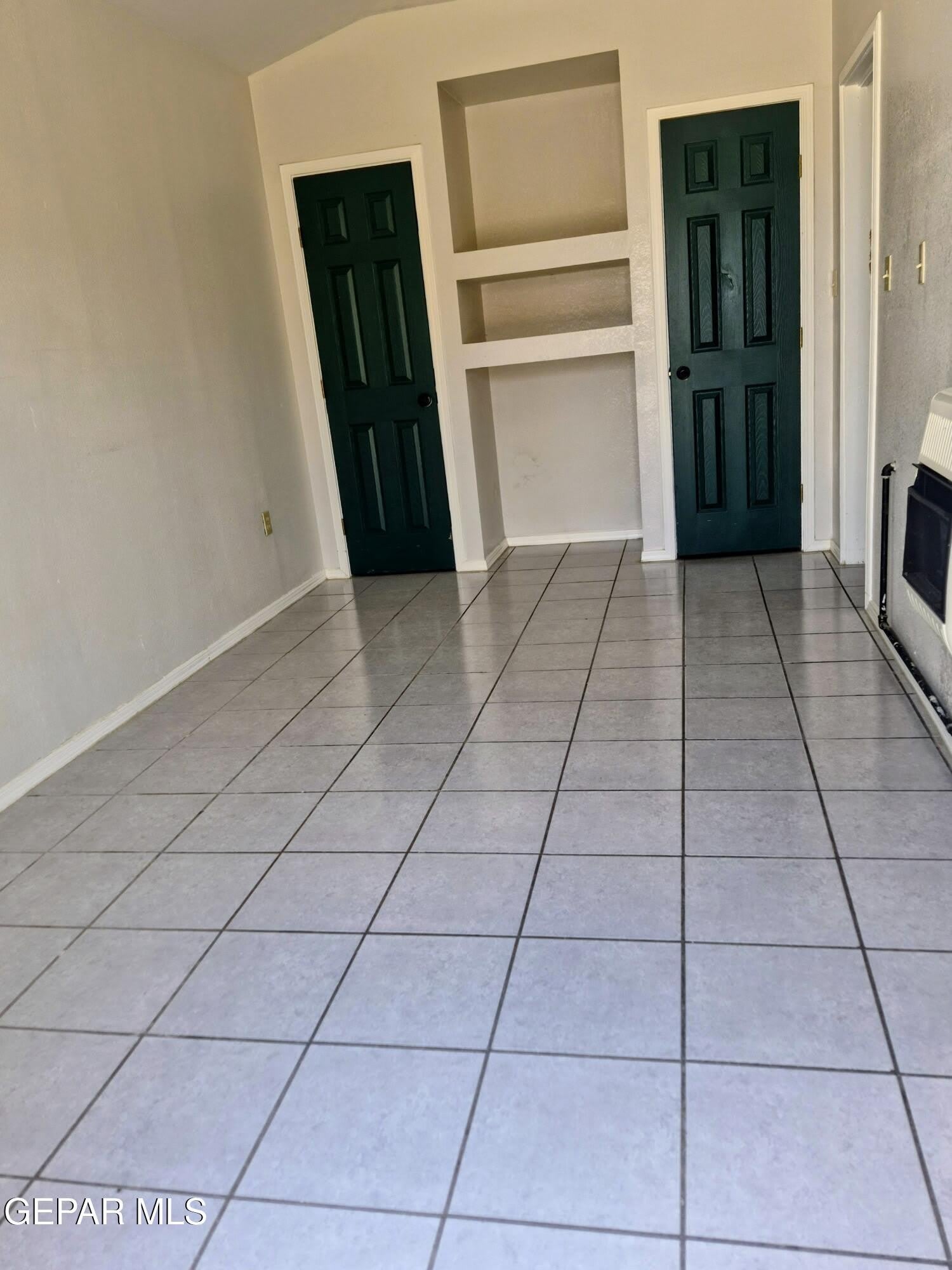 3915 Mobile Avenue – photo 4