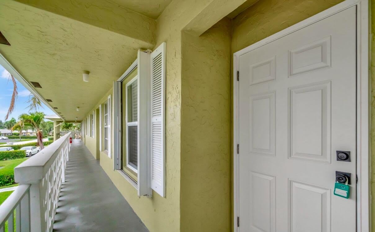 1140 Mahogany Way – photo 5