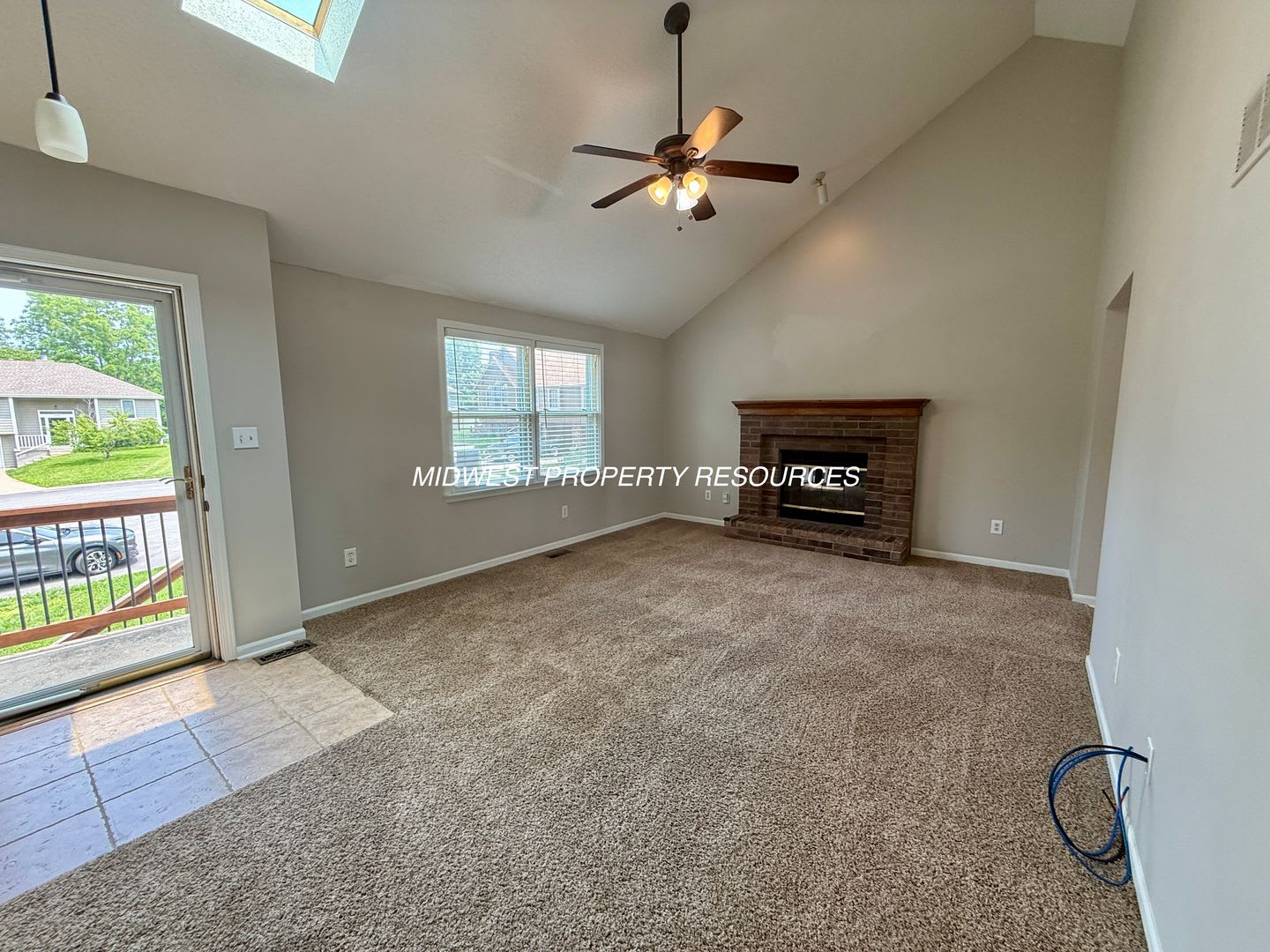 Spacious 3 Bed 2 5 Bath Home With Finished Basement Fenced Yard – photo 5