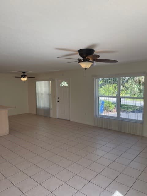 1869 Highland Rd – photo 3