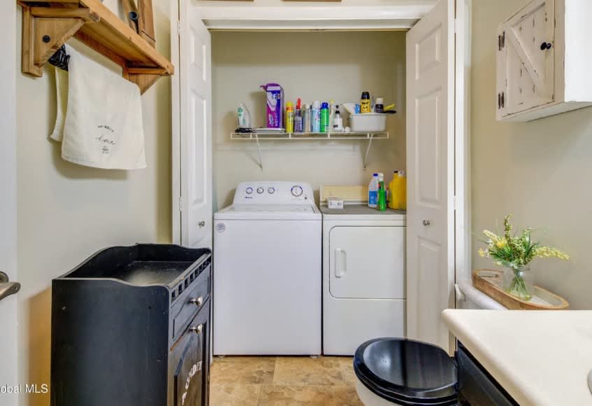 32 Richmond St – photo 4