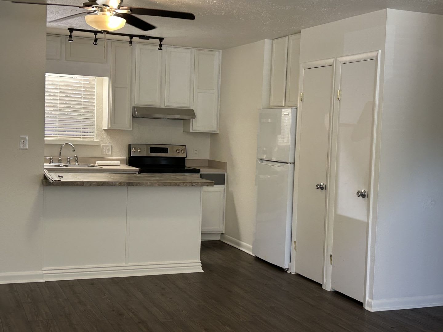 2609 Stanford Road – photo 3