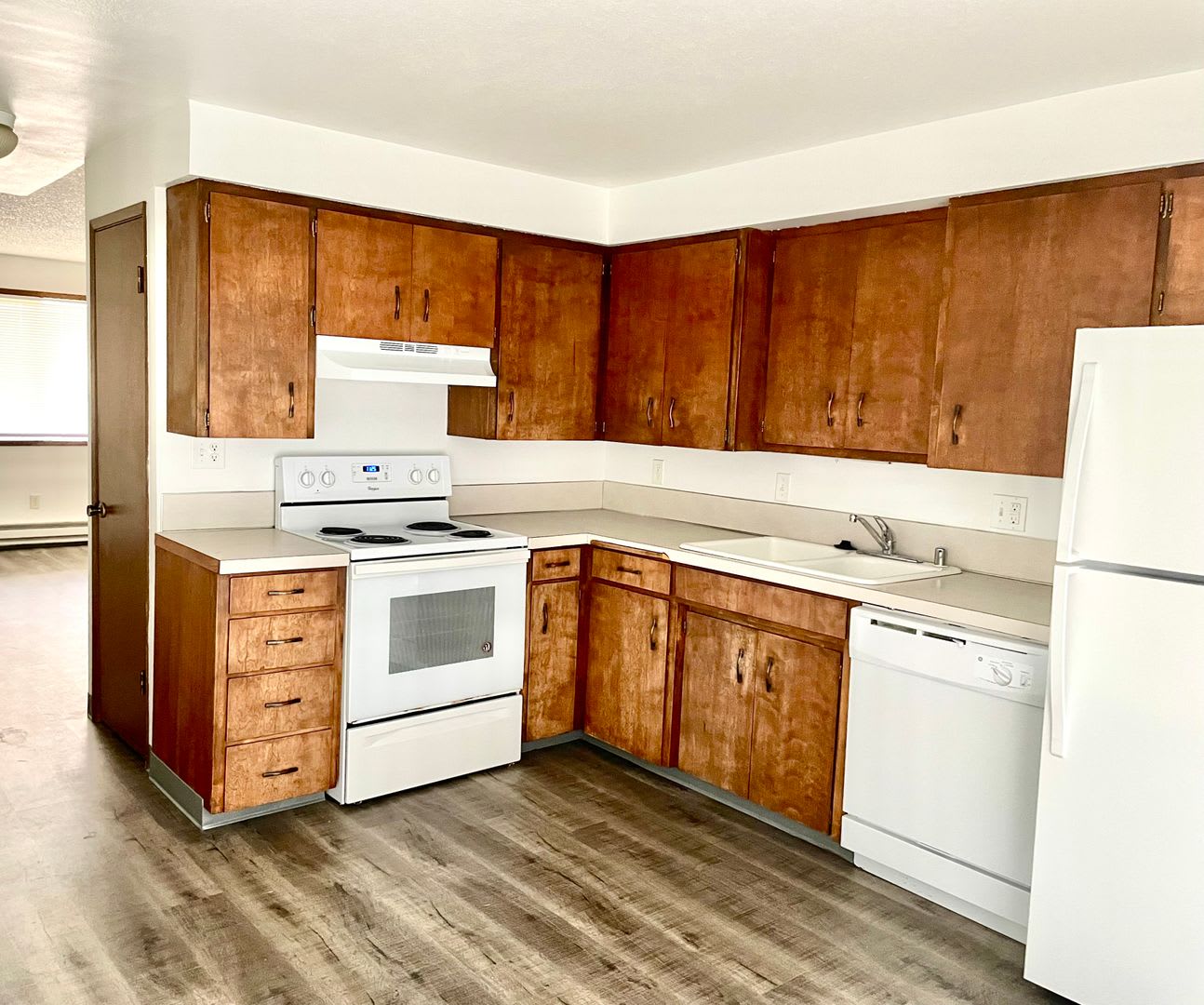 600 Drayton St. – photo 2