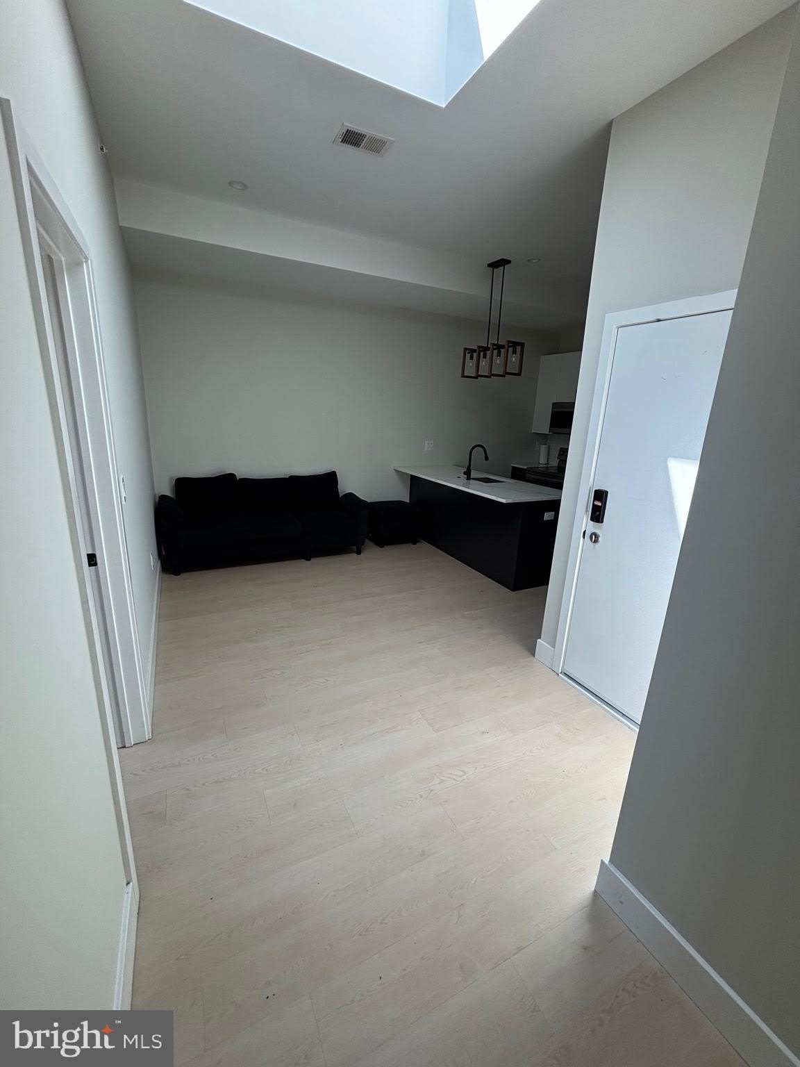 1809 Master Street – photo 4