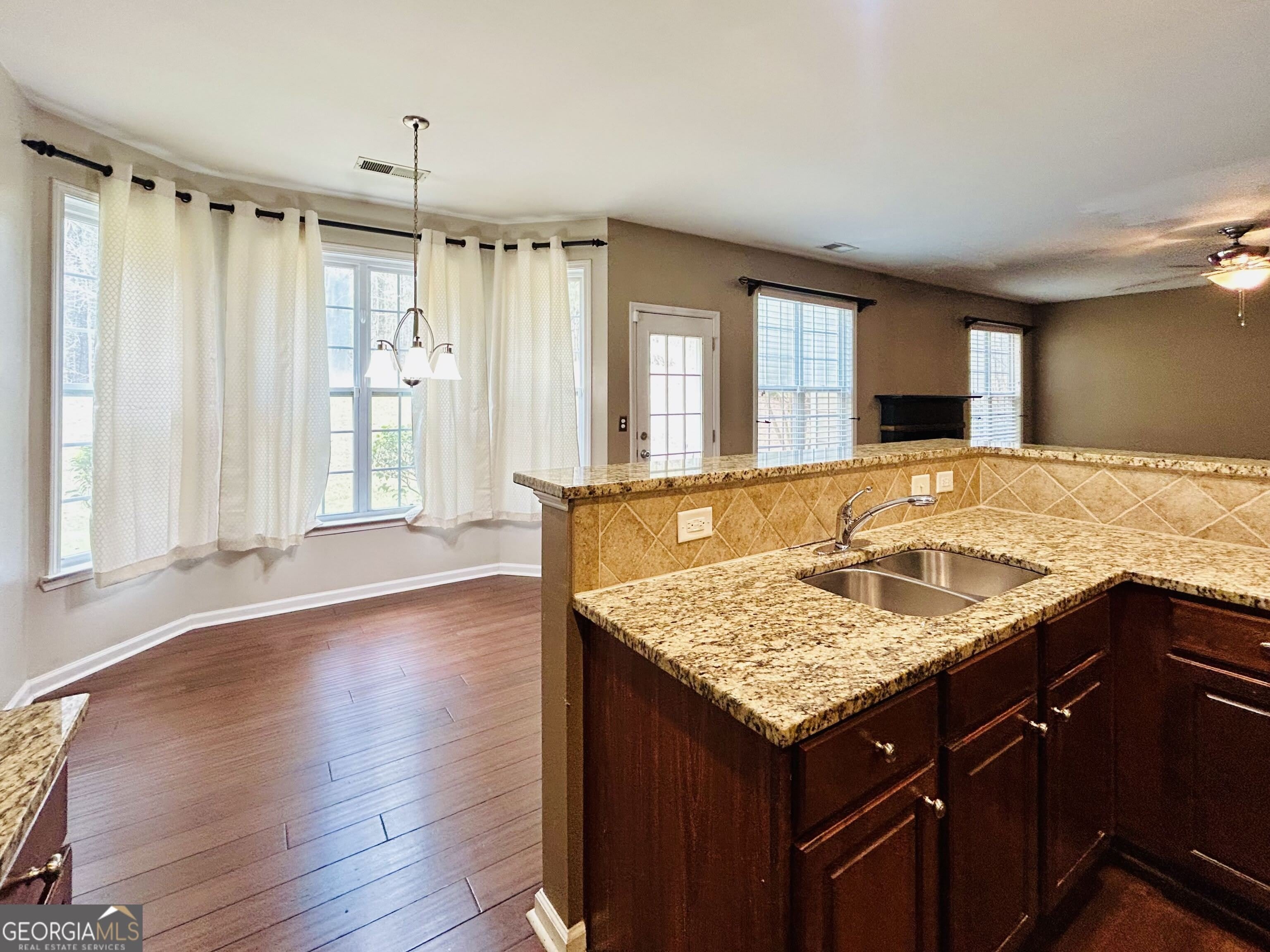 7613 Cedar Grove Court – photo 3
