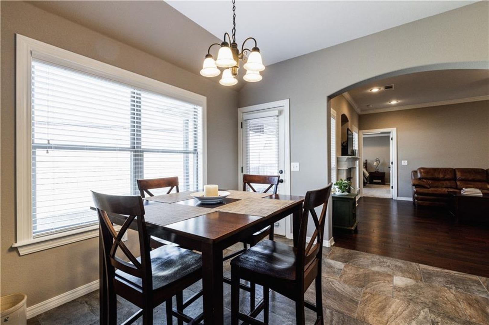 Don T Miss This Stunning 3 Bed 2 Bath Home Schedule Your Showing Today – photo 5