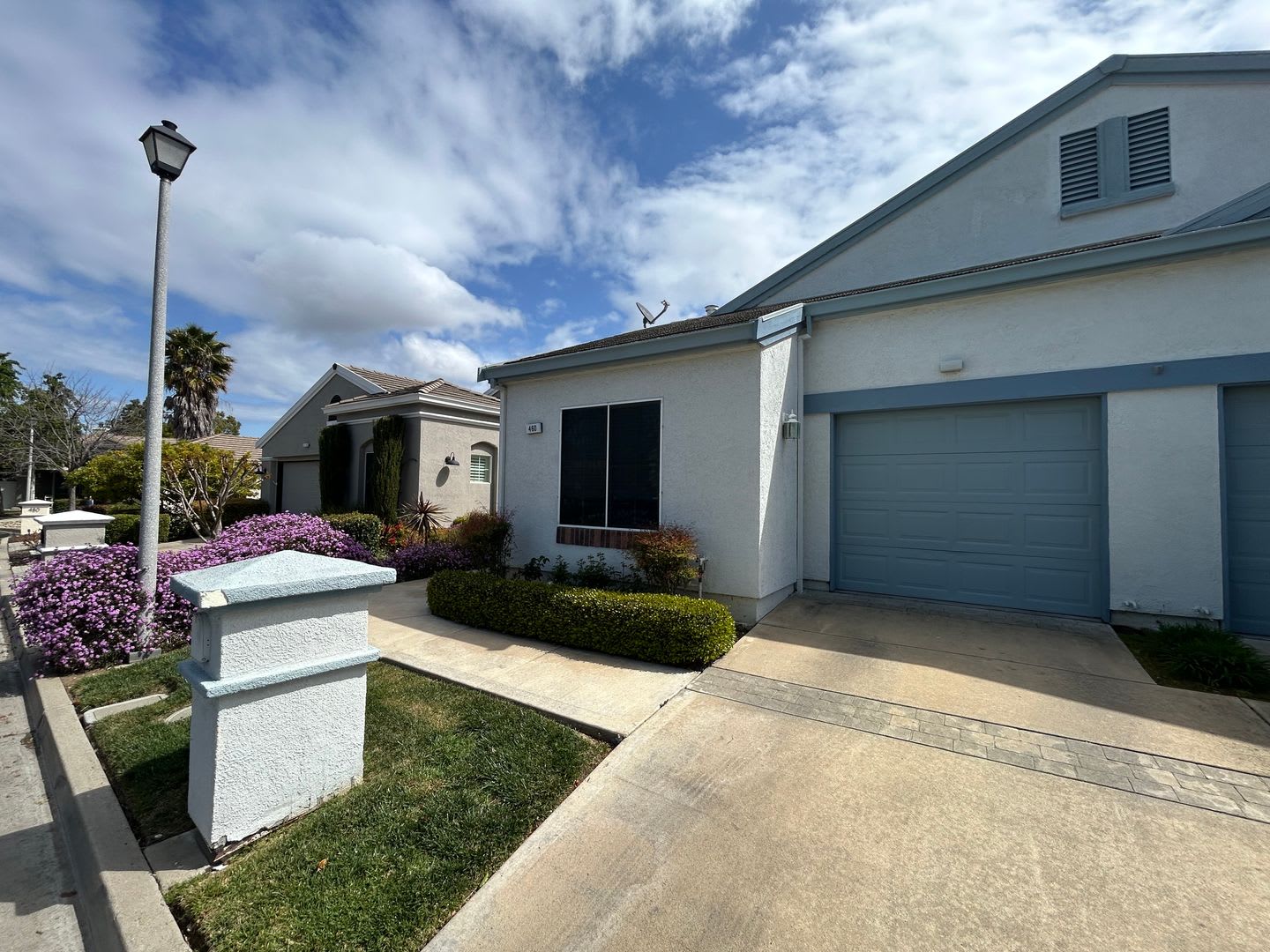 Beautiful Updated 2 Bed 2 Bath Summerset Home! 55+ Community – photo 2