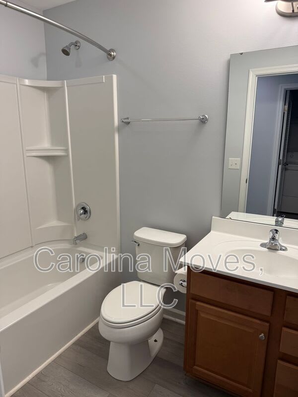479 Woodbark Ct. – photo 5