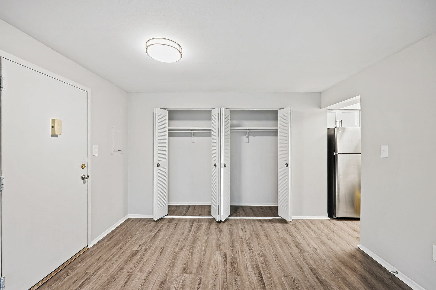 Beacon Pointe Apartments & Townhomes – photo 4