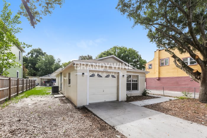 2901 North 12Th Street – photo 4