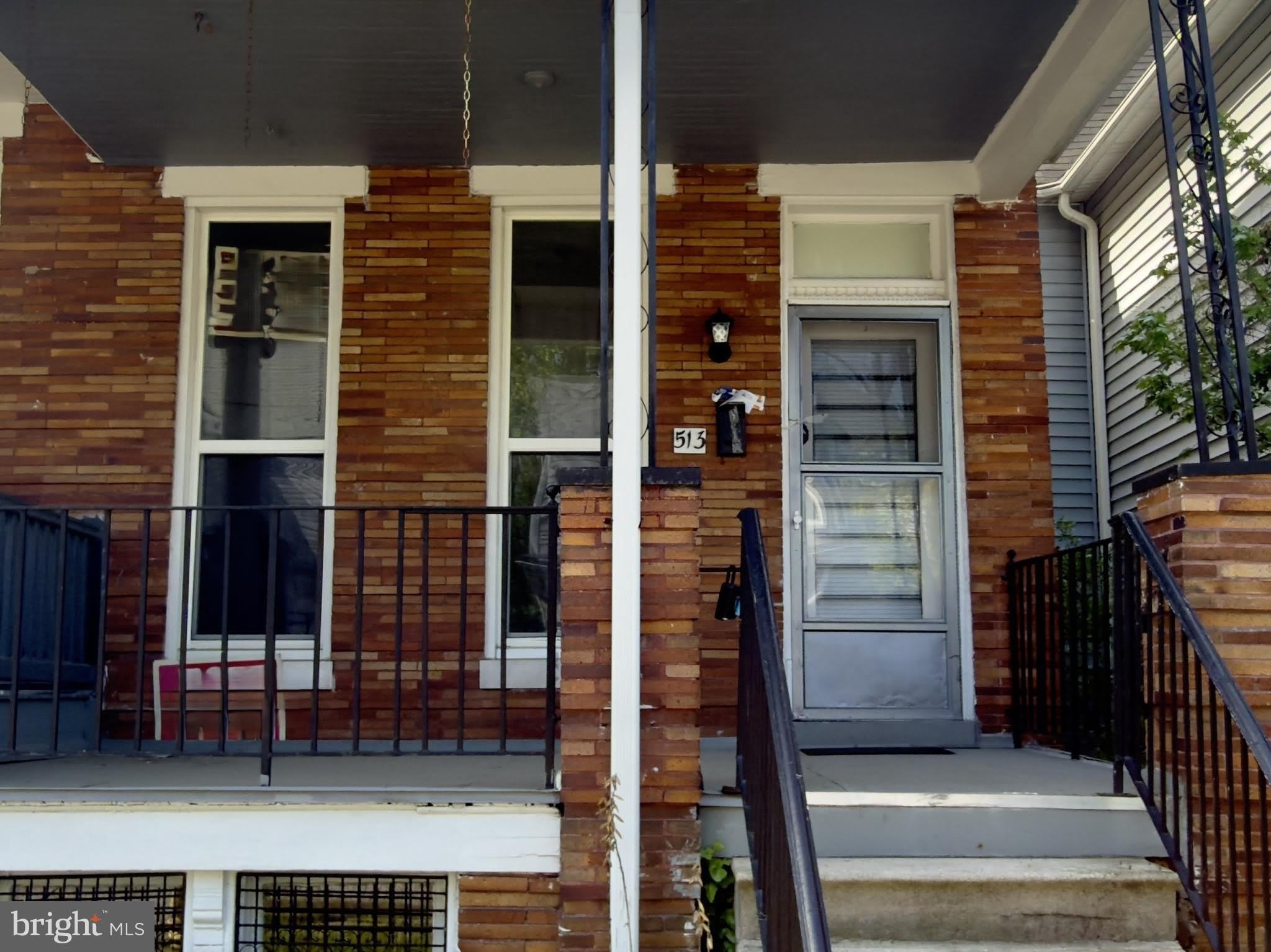 513 E 41ST Street E – photo 1