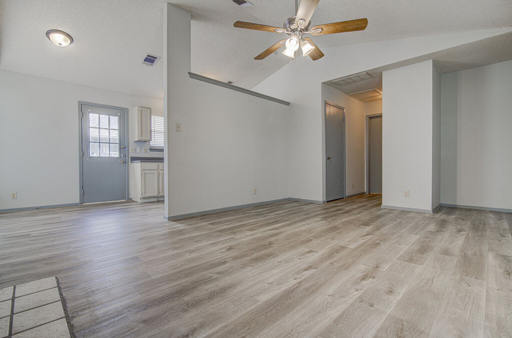 9624 Sugar Hill Dr – photo 5