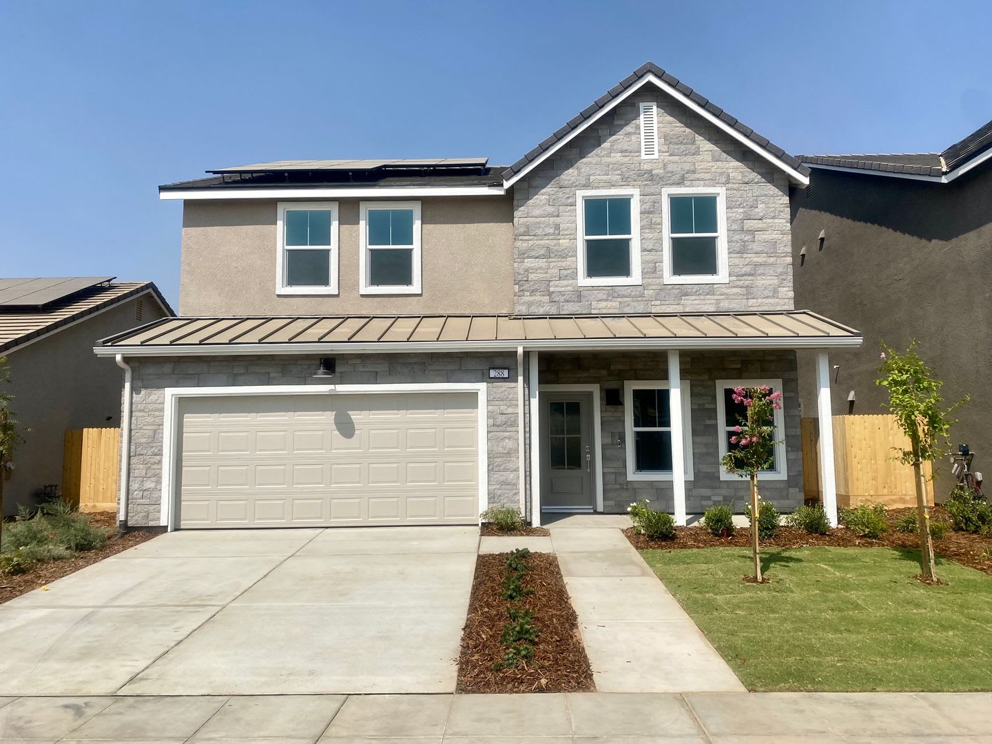 Beautiful, New 4/2.5 Lennar In Riverstone Community – photo 2