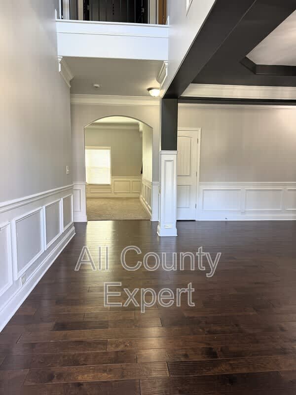 4215 Hopewell Manor Drive – photo 2