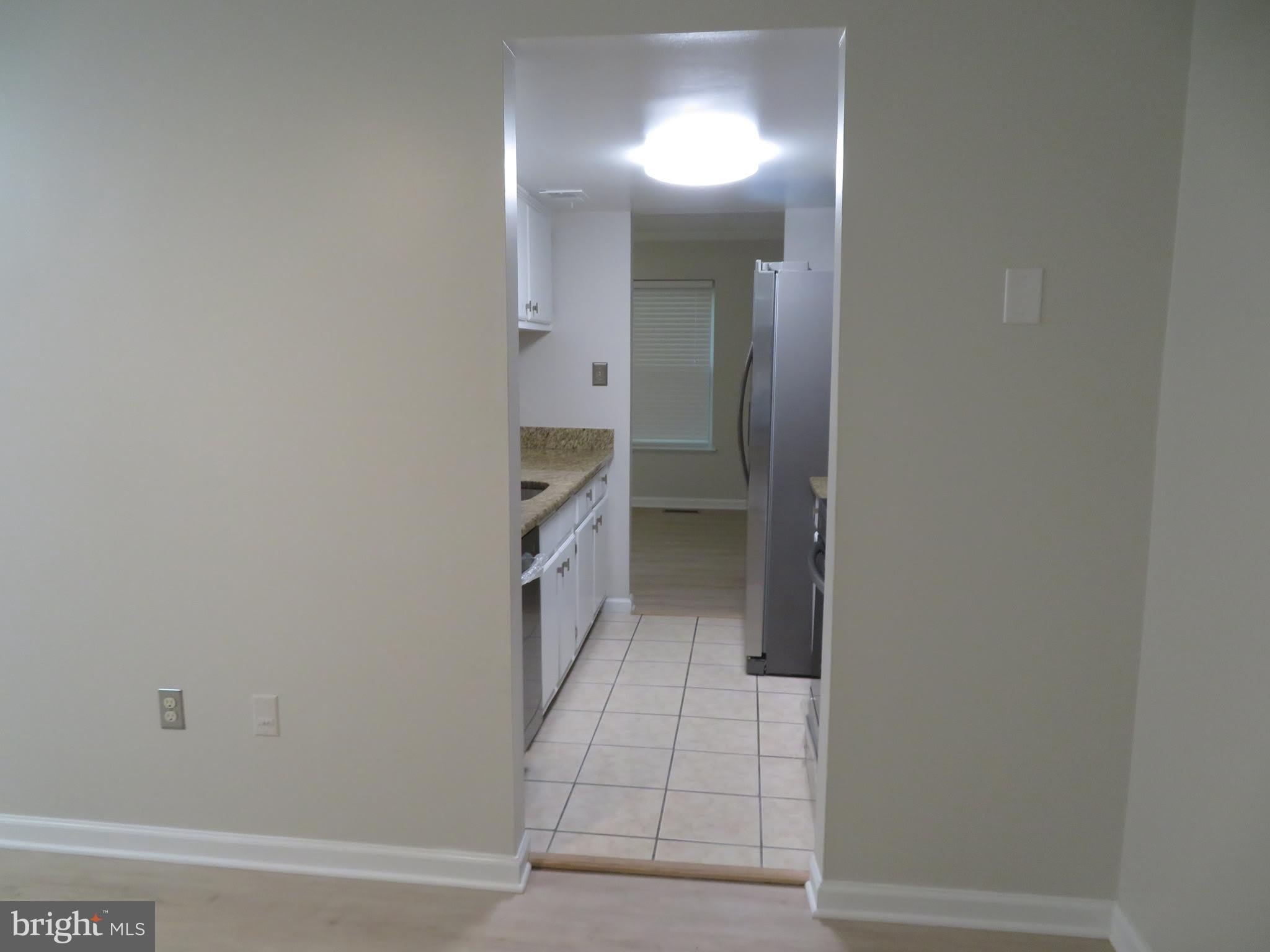 9150 LAMBSKIN Lane – photo 5