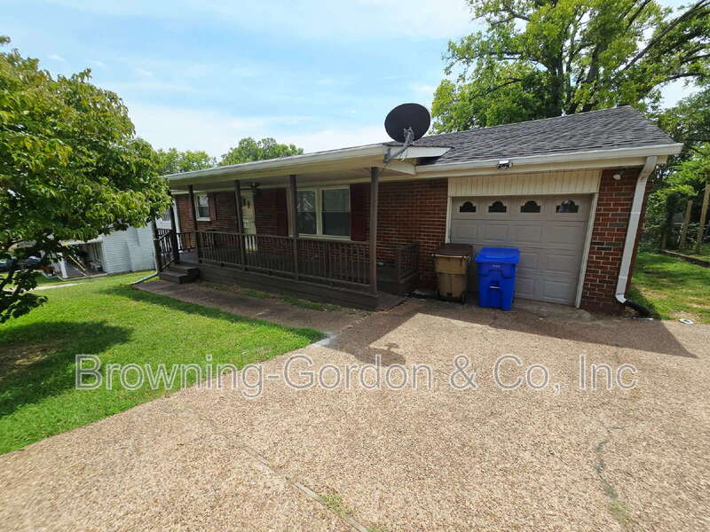 200 Moncrief Avenue – photo 2