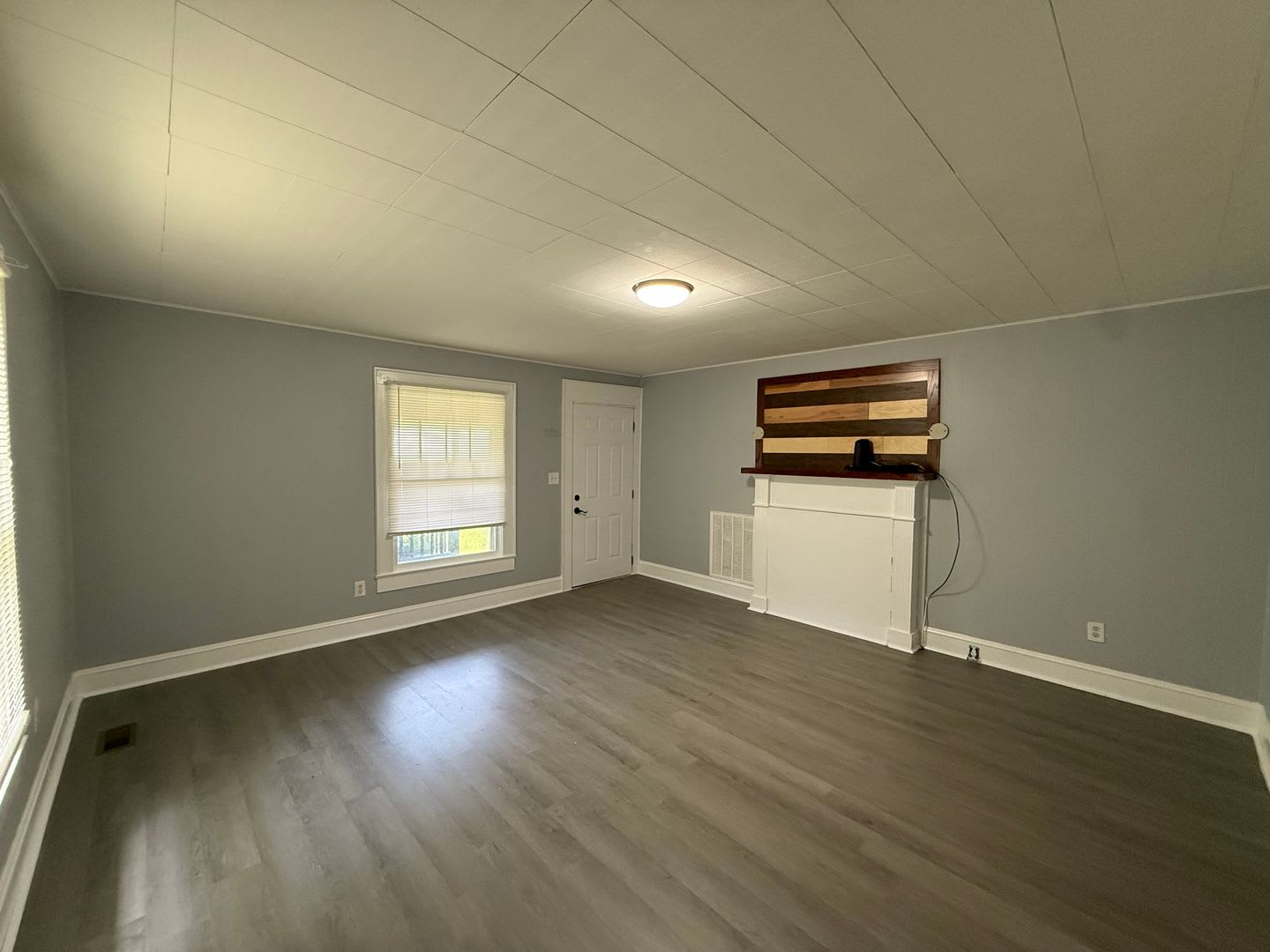 3 Bedrooms 3 Bath home in Cleveland! – photo 5