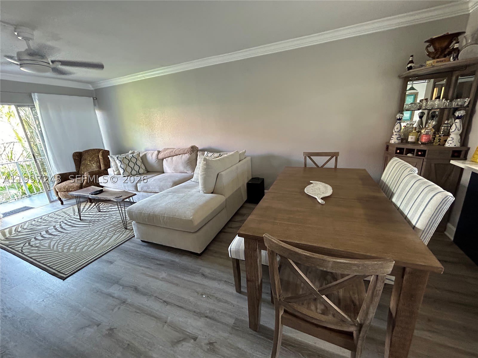 725 Hummingbird Way – photo 2