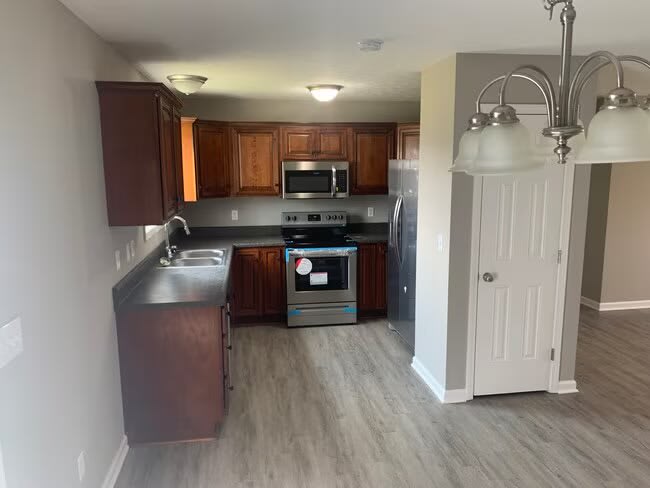 617 Mimosa Dr – photo 4