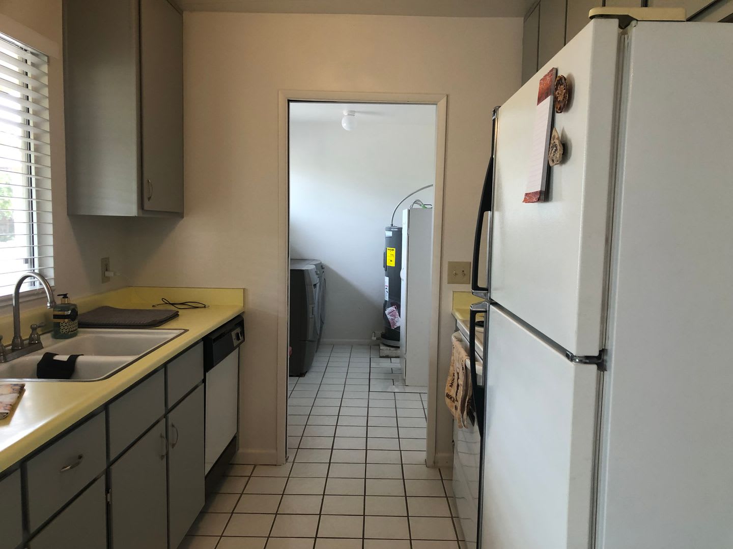 Check Out This Cozy Long Term Unfurnished Freshly Painted Gem In Leisure World A 45 Active Adult Resort Community Home Is Available Starting September 1 2026 – photo 5
