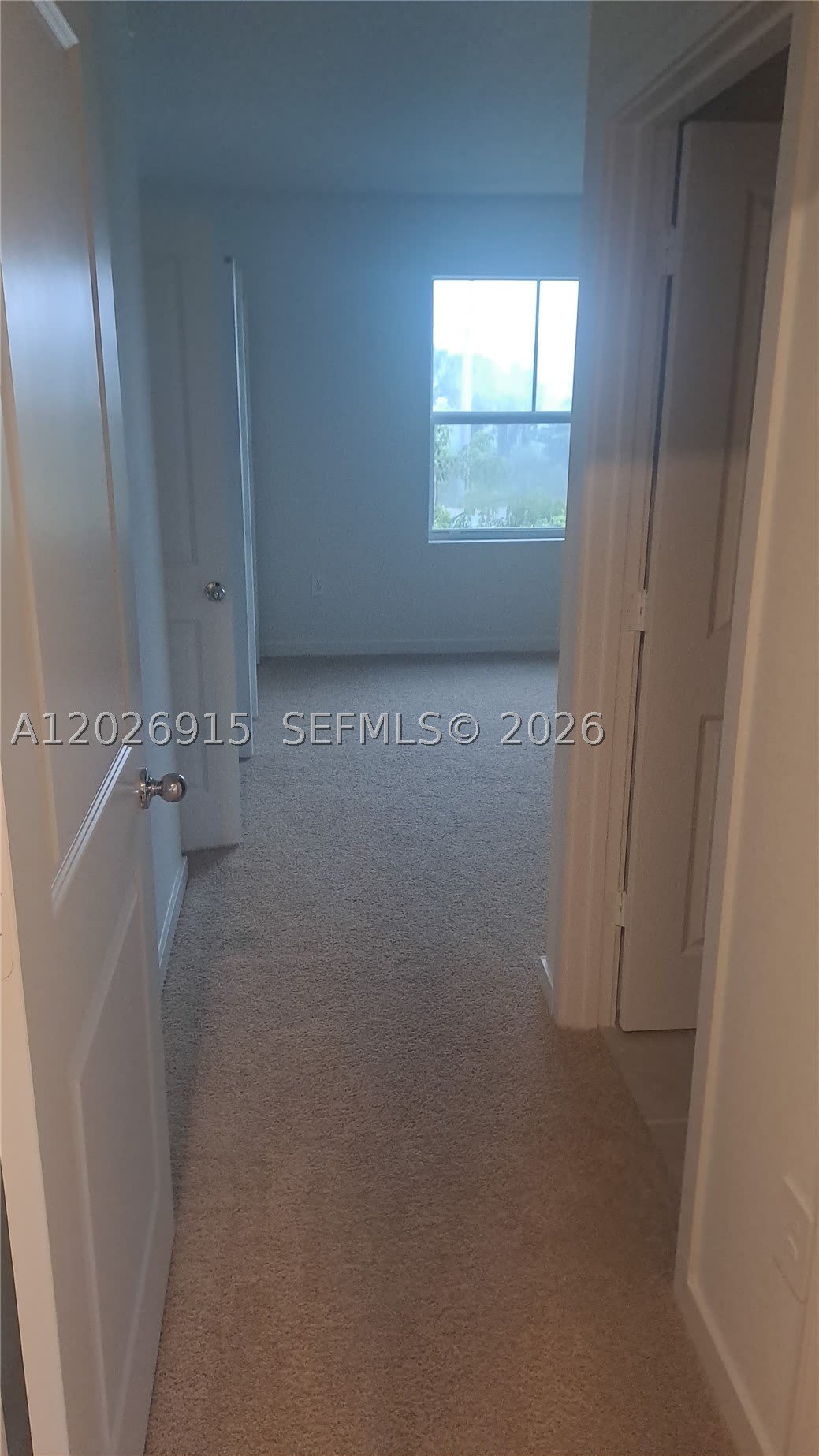 408 NE 1st Dr – photo 3