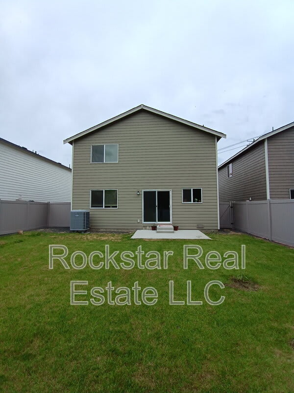 109 W Goldenrod Ave – photo 2